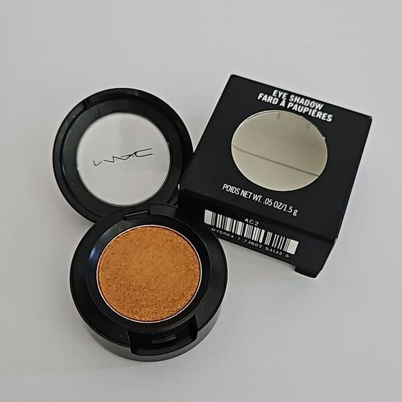 MAC Cosmetics Eye shadow Jingle Ball Bronze NEW with Box - Picture 4 of 10